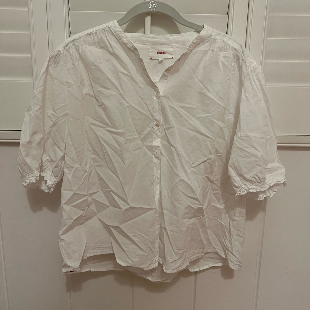 ✨XIRENA WHITE BLOUSE✨